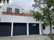 Preciosa casa con duplex