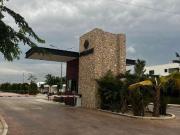 Preciosa casa de 3 habitaciones en linda privada en el norte