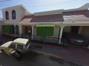 PRECIOSA CASA DE DOS PISOS EN VENTA UBICADA EN COL....