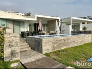 PRECIOSA CASA DE PLAYA EN PRIMERA FILA EN VENTA EN...