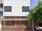 PRECIOSA CASA DE REMATE BANCARIO EN CALLE ISLA MADEIRA,...