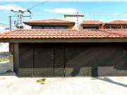 PRECIOSA CASA EN AGUA AZUL