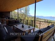 Preciosa casa en arriendo, orilla de lago Calafquen