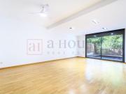 Preciosa casa en complejo de Les Botigues de Sitges