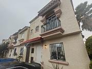 PRECIOSA CASA EN ESQUINA A A 8 MIN DE AUT MEX QRO