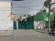 PRECIOSA CASA EN LA COLONIA DEL GAS CERCA DE LA RAZA