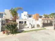 Preciosa casa en maravillosa zona, precio especial. C....