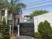 Preciosa Casa En Remate A Precios Insuperables Blvd. De...
