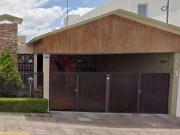 PRECIOSA CASA EN REMATE EN SIERRA DE LA CANELA, BOSQUES...