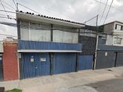 PRECIOSA CASA EN REMATE, ENTREGA INMEDIATA UBICADA EN...