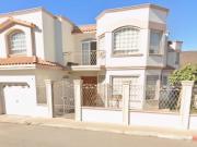 PRECIOSA CASA EN VALLE DORADO