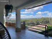 Preciosa casa en venta con piscina en Can Villalba