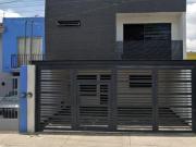 PRECIOSA CASA EN VENTA EN GUADALAJARA JALISCO