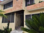 PRECIOSA CASA EN VENTA EN LA 3a SECCION DE LOMAS DEL...