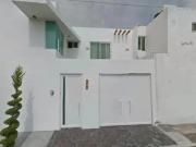 Preciosa casa en venta en Las Plazas, Irapuato