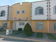 Preciosa Casa en Venta en Privada Rinconada Cuautitlán