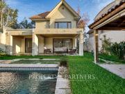 PRECIOSA CASA EN VENTA, EN SEGURO CONDOMINIO Y EXCELENTE...