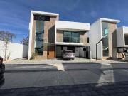 preciosa casa en VENTA tipo LUXURY