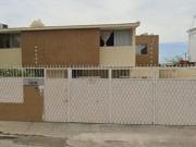 PRECIOSA CASA EN VENTA UBICADA EN FRACC. LAS REYNAS,...