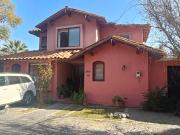 Preciosa Casa en Zona Residencial Exclusiva en un...