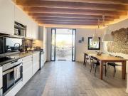 Preciosa casa íntegramente reformada de 246 m² con 171...