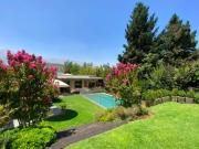 Preciosa Casa Mediterránea En Condominio, Cercana A Metro