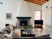 PRECIOSA CASA QUE MEZCLA LO RÚSTICO Y LO MODERNO, EN SAN...