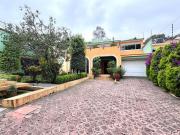 PRECIOSA CASA SOLA EN PICACHO AJUSTO