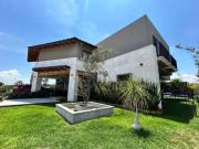 Preciosa casa Toscana en el campanario