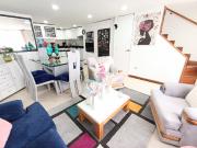 PRECIOSA CASA VECINA CENTO COMERCIAL SANTAFE URB SANTA...