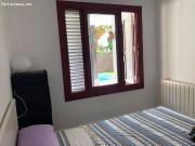 Preciosa casita con jardín y piscina privados en Vallpineda