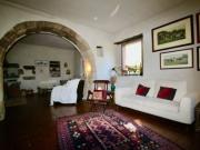 Preciosa Masía del siglo XVII rodeada de bosque en el...