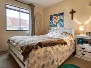 PRECIOSA PIEZA Grecia 8385 EN CASA DE CONDOMINIO...