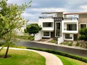 PRECIOSA RESIDENCIA PREMIUM FRENTE A AREA VERDE ROOF...