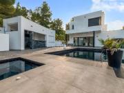 Preciosa villa con vistas al mar y vistas panorámicas en...