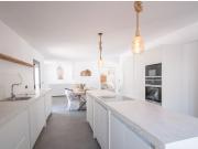 Preciosa villa moderna a 400 metros de la playa