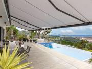 Preciosa villa moderna de alto standing con vistas...