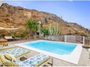 PRECIOSA VILLA REFORMADA EN TAURO CON PISCINA PRIVADA...