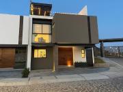 Preciosas Casas en El Refugio, 3 Recamaras, Estudio en...