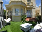 Precioso apartamento con 2 dormitorios y jardín...