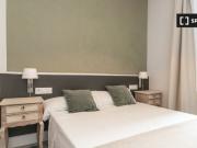Precioso apartamento de 3 dormitorios con balcón en...