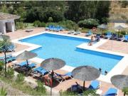 Precioso apartamento de tres dormitorios en Benahavis