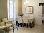 Apartamento de 2 dormitorios en alquiler en Embajadores,...