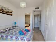 PRECIOSO ÁTICO AMUEBLADO CON VISTAS AL MAR!