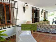 PRECIOSO CHALET A UN PASO DE LA POBLACION