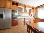 PRECIOSO CHALET CON PISCINA Y VISTAS AL MAR, CON PISTA...