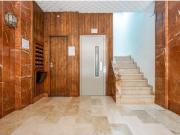 Precioso piso de 173 m2 con de 5 habitaciones, 2...