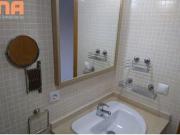 PRECIOSO PISO DE POCOS AÑOS DE CONSTRUCCIÓN A...