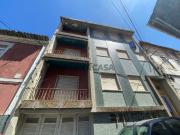 Prédio / 3 Pisos / Investimento / Centro de Leiria