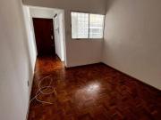 Prédio antigo com mais de 50 anos e apartamento em bom...